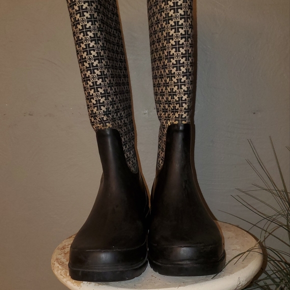 Tory Burch rainboots - Picture 5 of 11